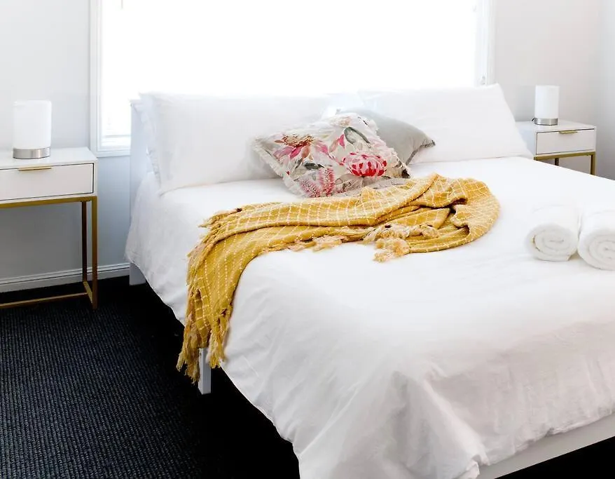 Spacious Two-Bedroom Retreat Ipswich Australia